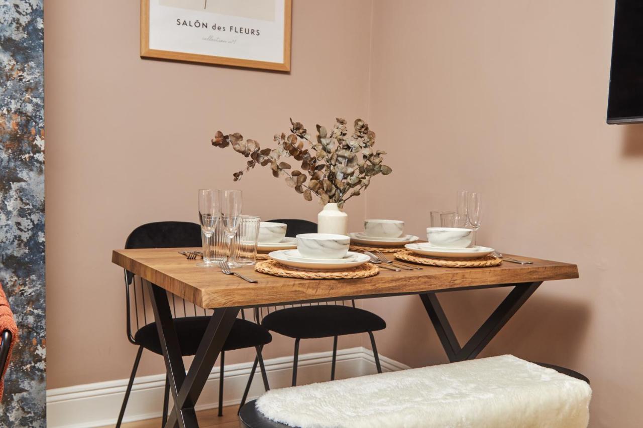 Homebird Property - Haddon House 利兹 外观 照片